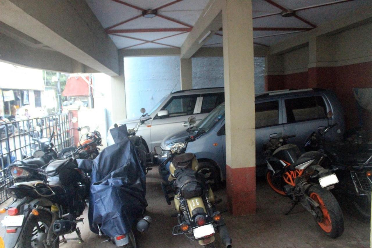 Vadapalani House Chennai